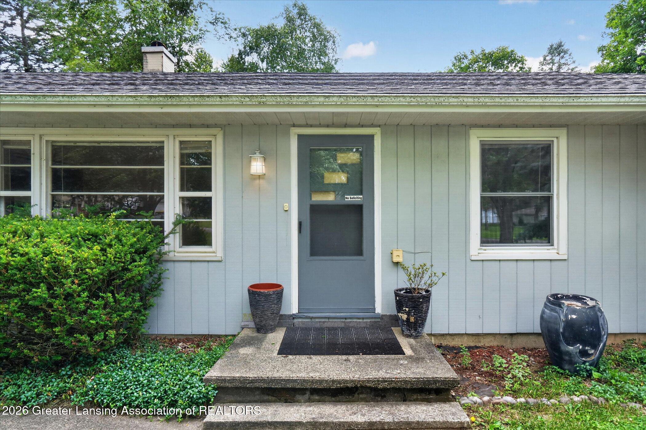 12419 East Greenfield Road Lansing, MI 48917 - Photo 6 of 46 06-12419-E-Greenfield-Rd-Lansing-WindowS