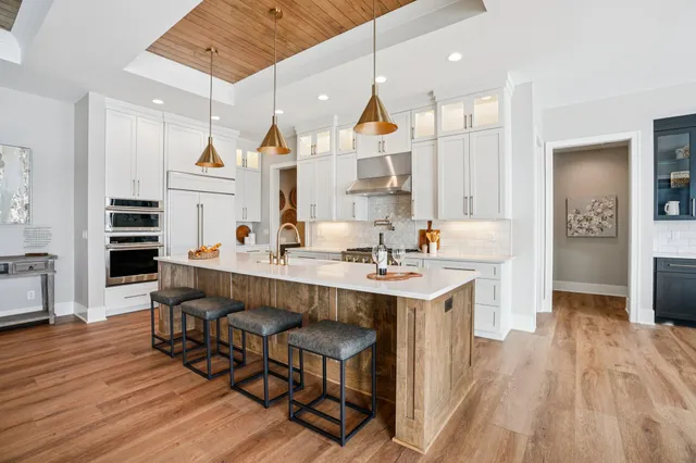 $1,459,900 | W279N6010 Serenity Drive, Sussex, WI 53089