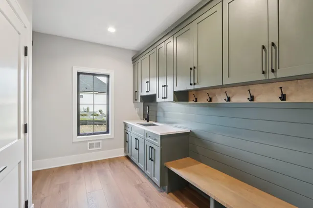 $1,459,900 | W279N6010 Serenity Drive, Sussex, WI 53089