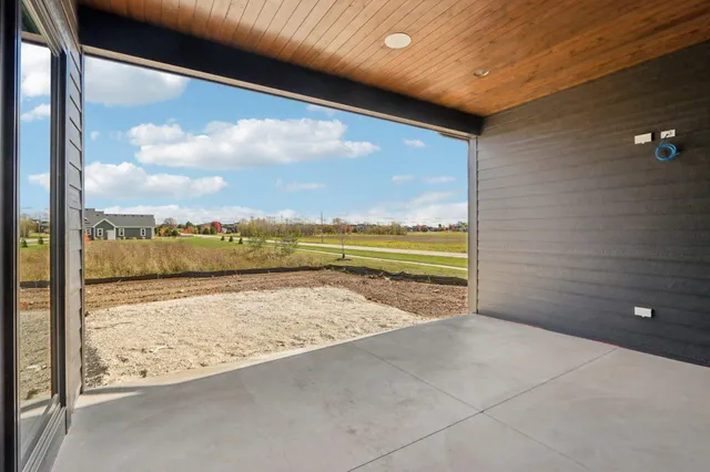 $1,459,900 | W279N6010 Serenity Drive, Sussex, WI 53089