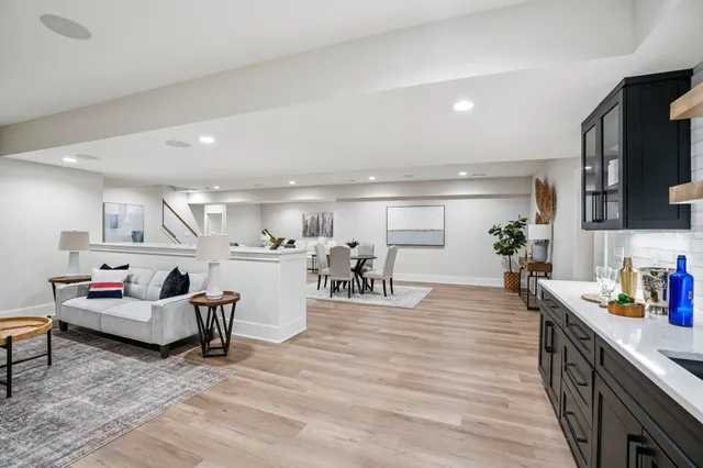 $1,459,900 | W279N6010 Serenity Drive, Sussex, WI 53089