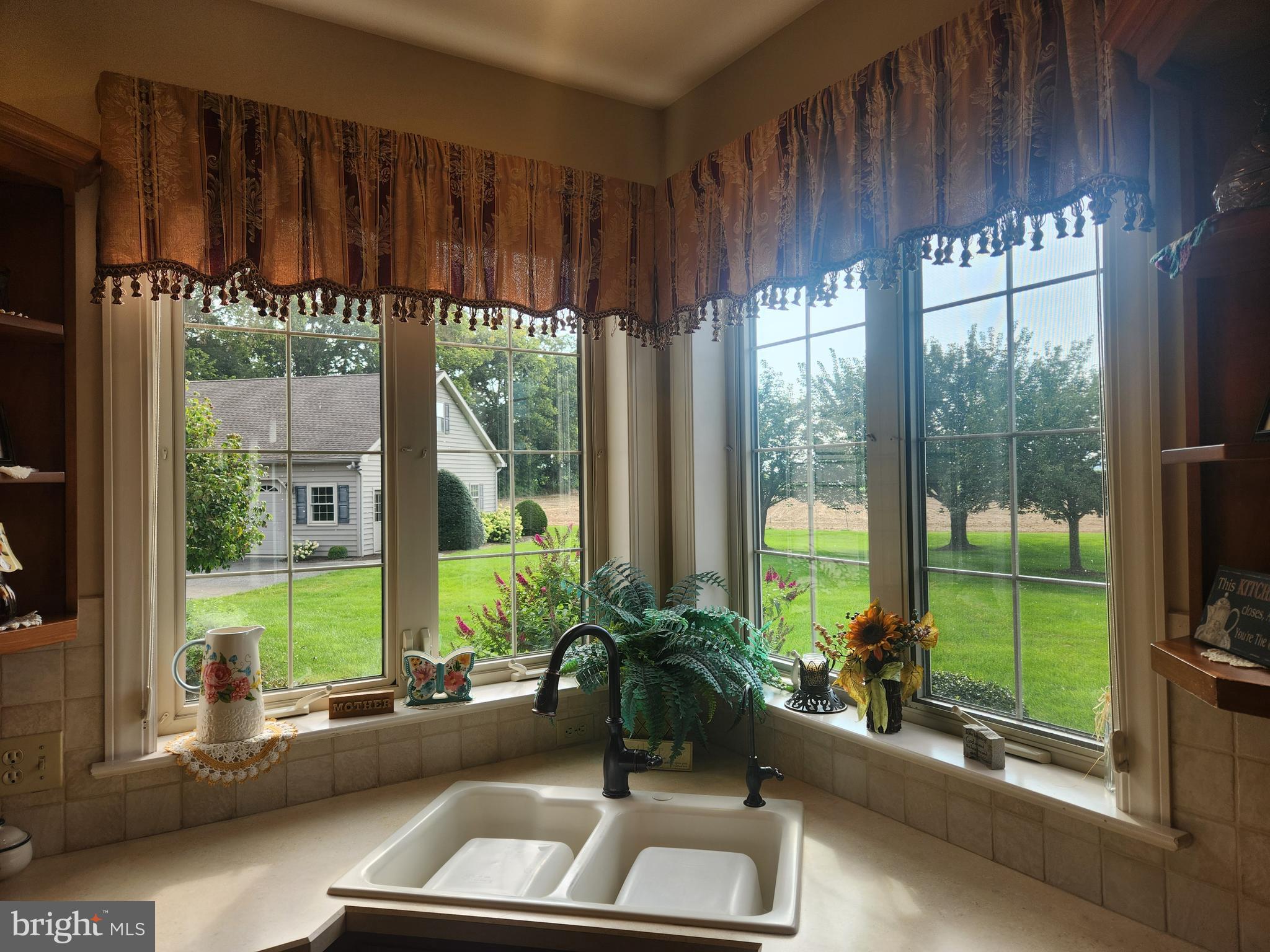 1399 Pinkerton Road Mount Joy, PA 17552 - Photo 16 of 119 Gallery Image 16