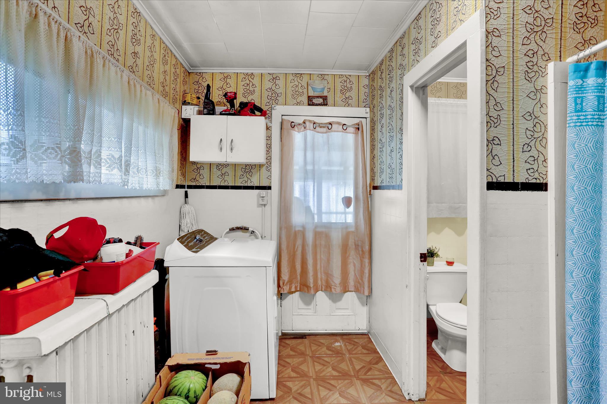 512 South 6th Street Reading, PA 19602 - Photo 11 of 30 3I3A2985