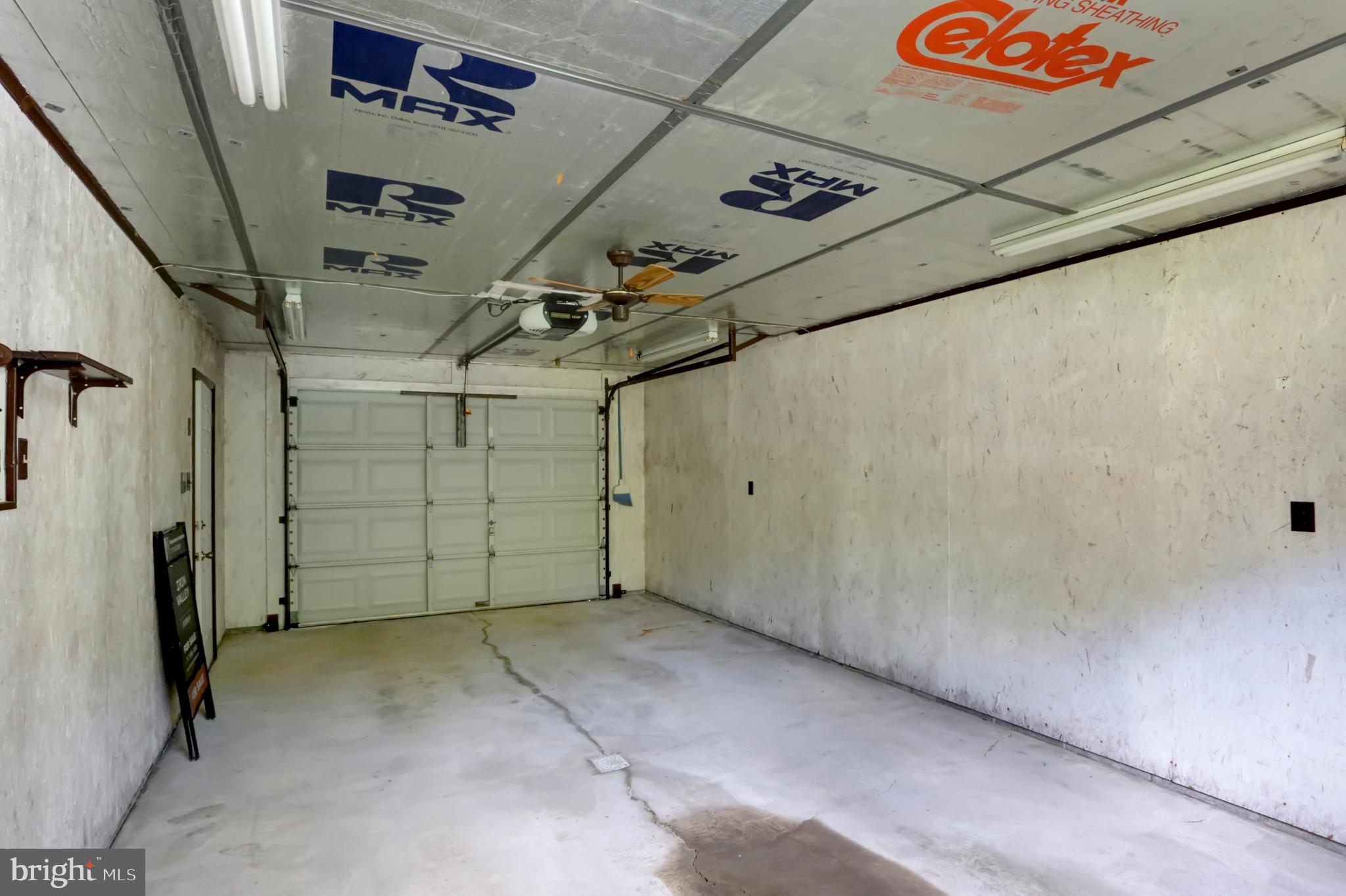 47 Main Street Pine Grove, PA 17963 - Photo 11 of 55