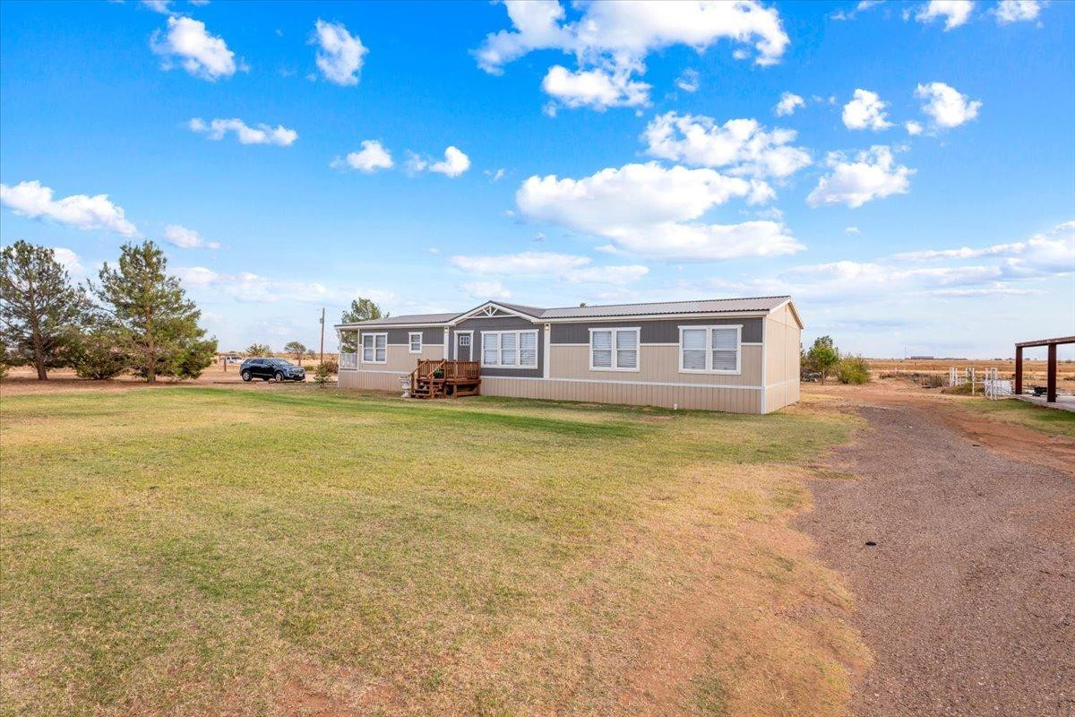1124 Alaska Road Levelland, TX 79336 - Photo 12 of 40 Photo 13