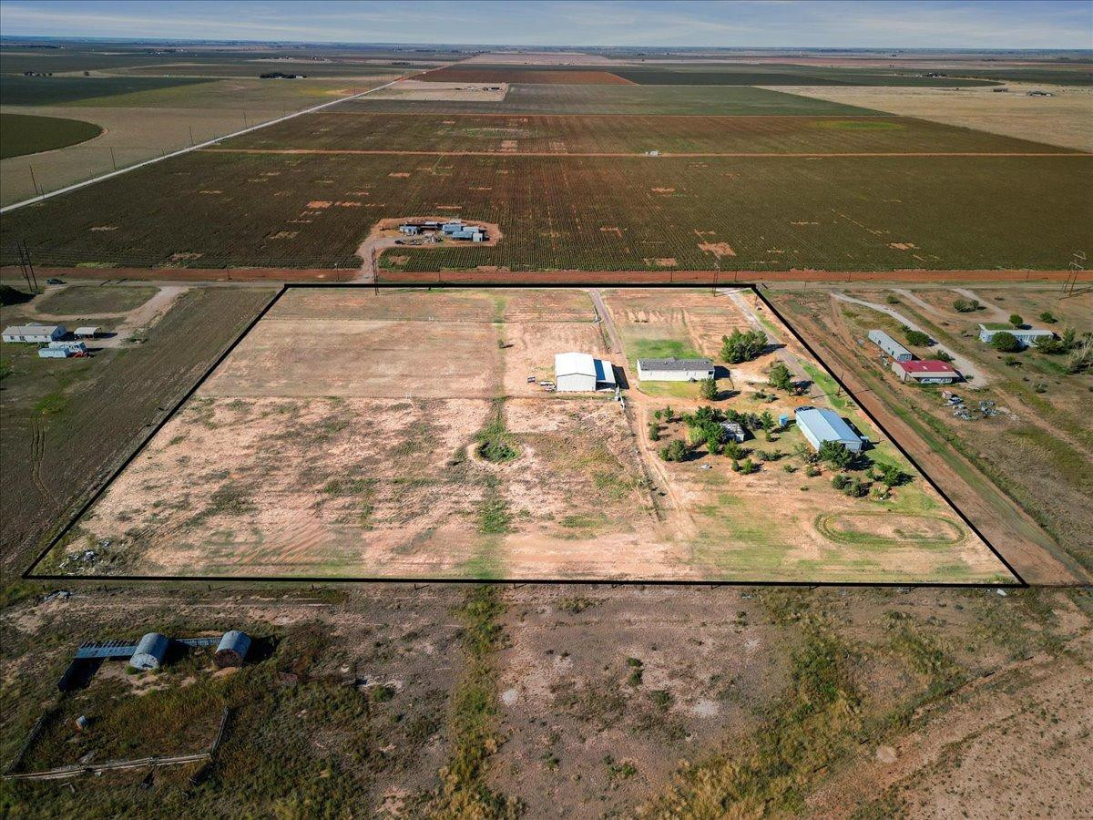 1124 Alaska Road Levelland, TX 79336 - Photo 15 of 40 Photo 16