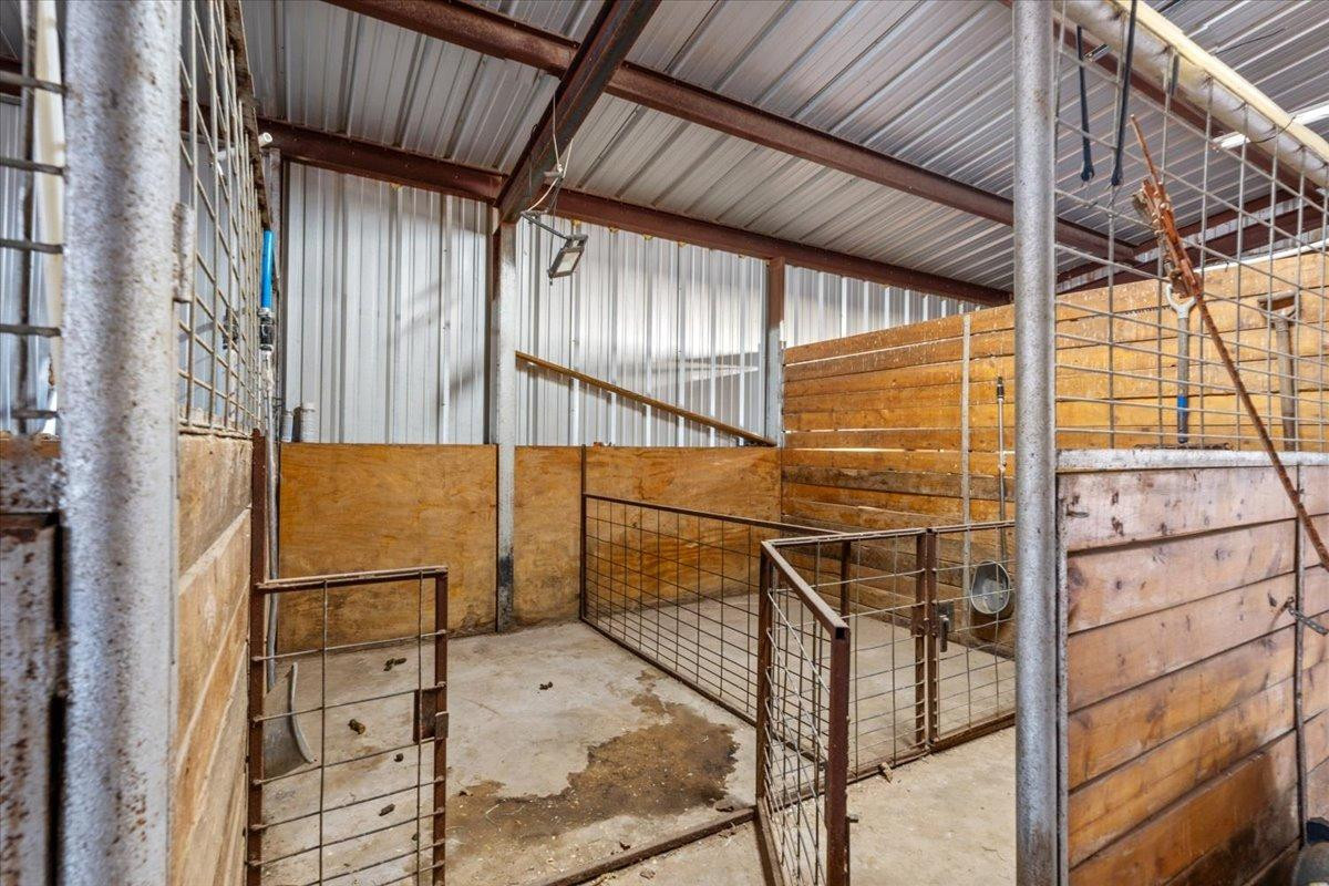 1124 Alaska Road Levelland, TX 79336 - Photo 7 of 40 Photo 8