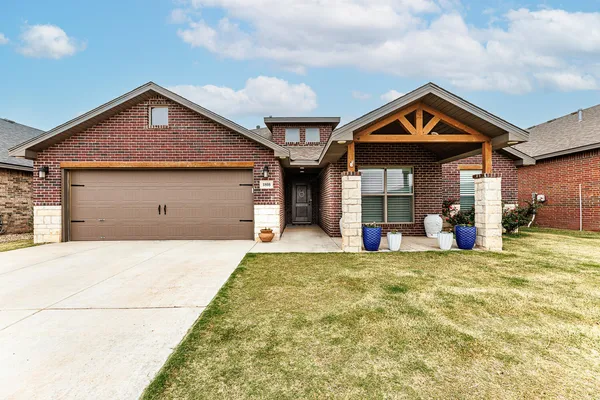 $357,900 | 1808 144th Street, Lubbock, TX 79423