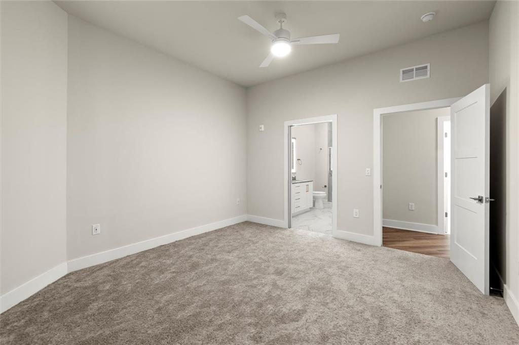 2648 Sandy Plains Road, Unit 218 Marietta, GA 30066 - Photo 23 of 44