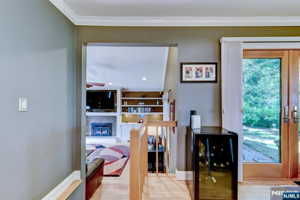 131 Bunker Hill Road Wayne, NJ 07470 - Photo 19 of 45
