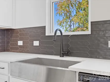 a close view of sink and tap