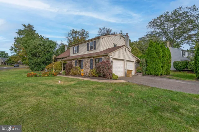 $819,000 | 101 North Norwood Avenue, Newtown, PA 18940