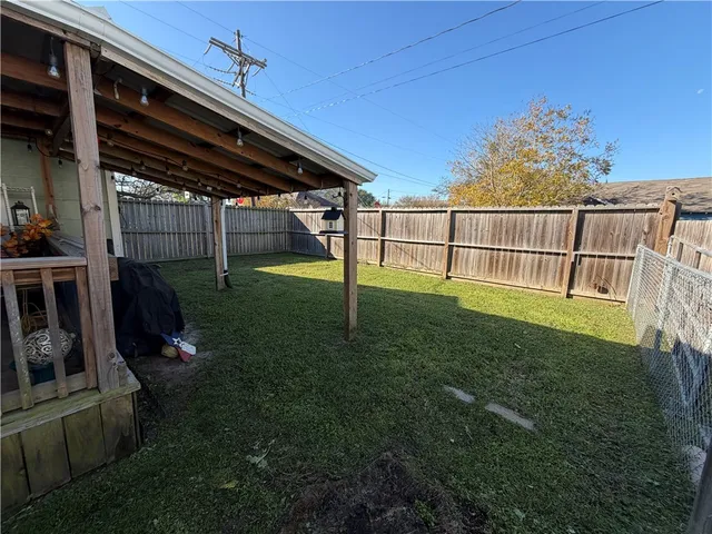 $1,000 | 3421 Main Street, Bedias, TX 77831