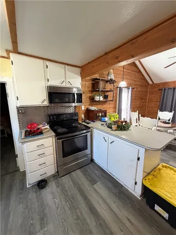 $1,000 | 3421 Main Street, Bedias, TX 77831