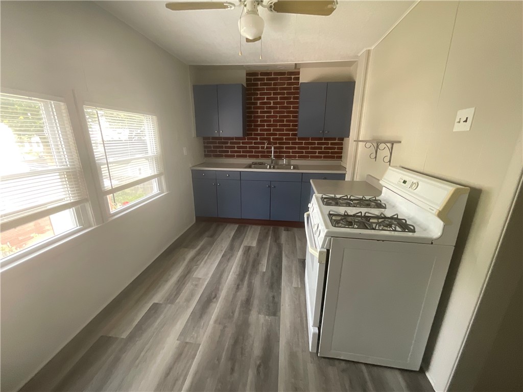 99 Belmont Street Rochester, NY 14620 - Photo 2 of 18