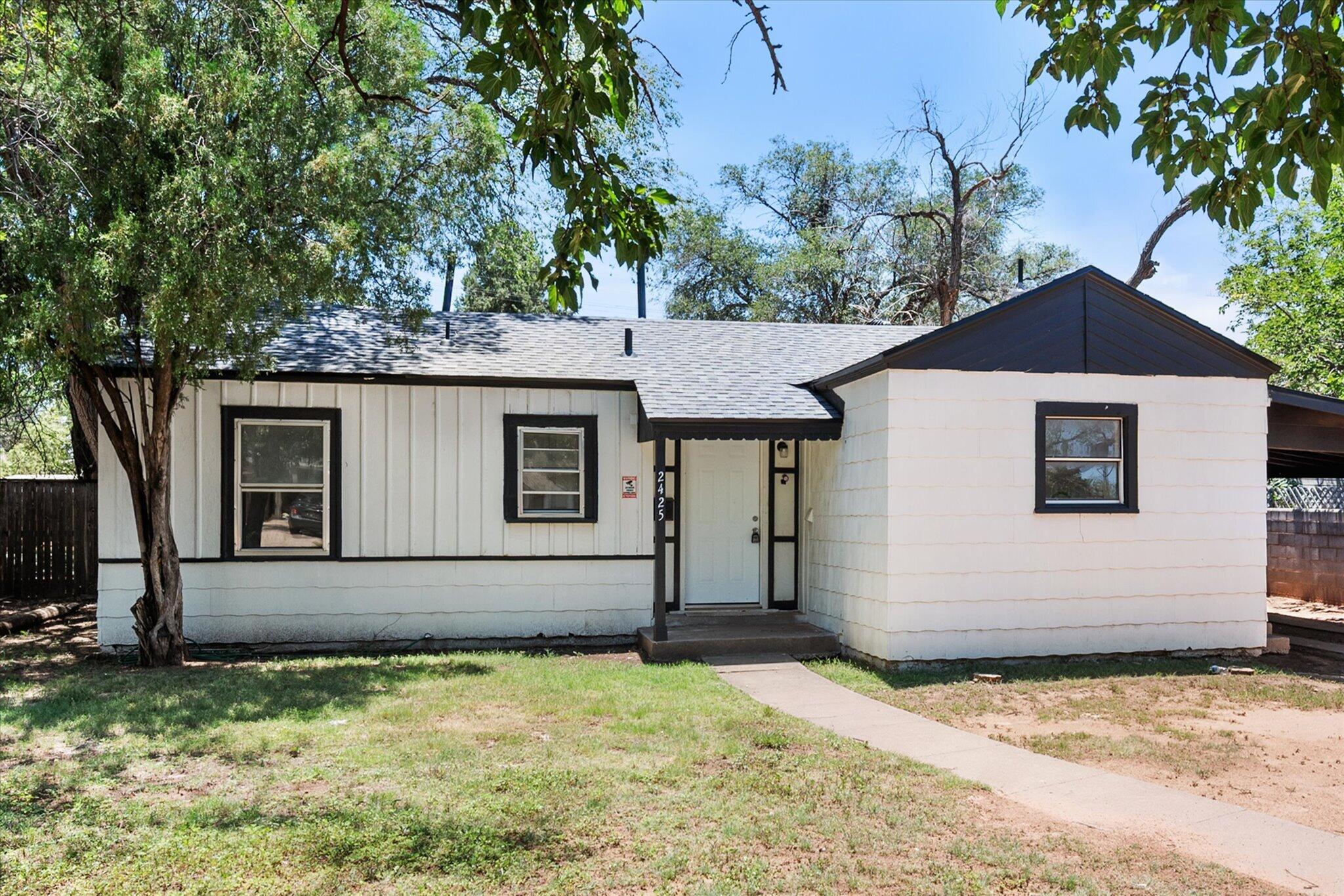 2425 32nd Street Lubbock, TX 79411 - Photo 20 of 20 04-2425 32nd St9629 Crop