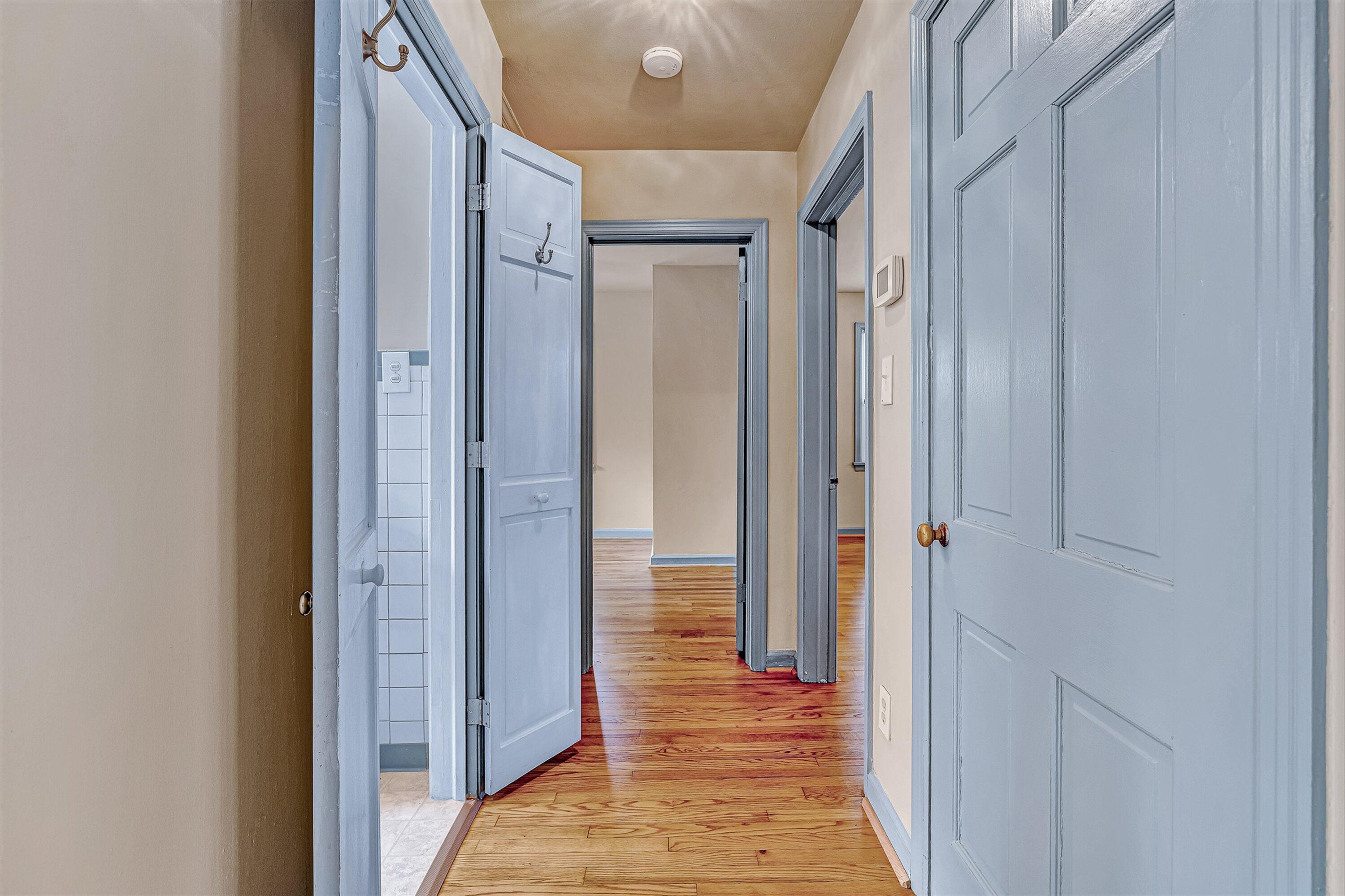 1035 Clearfield Road Southwest Roanoke, VA 24015 - Photo 13 of 43 Hallway