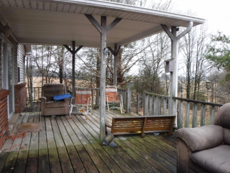 145 Chitwood Road Moss, TN 38575 - Photo 14 of 26 Gallery Image 14