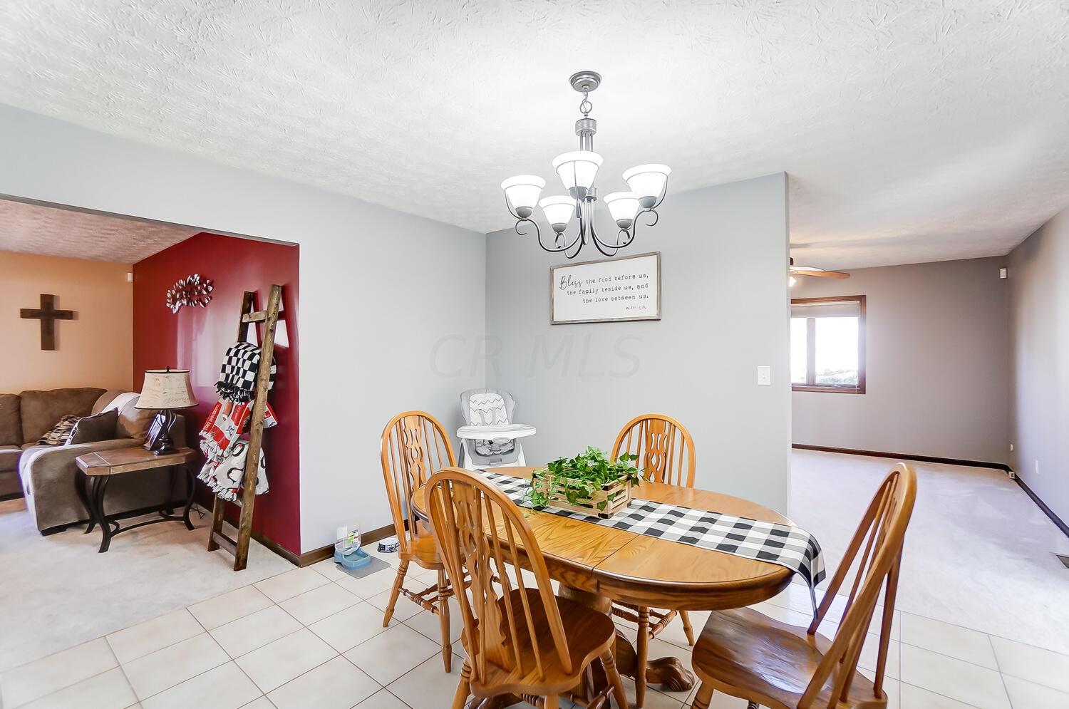 265 Dunbarton Road Columbus, OH 43230 - Photo 13 of 45 Dining Room