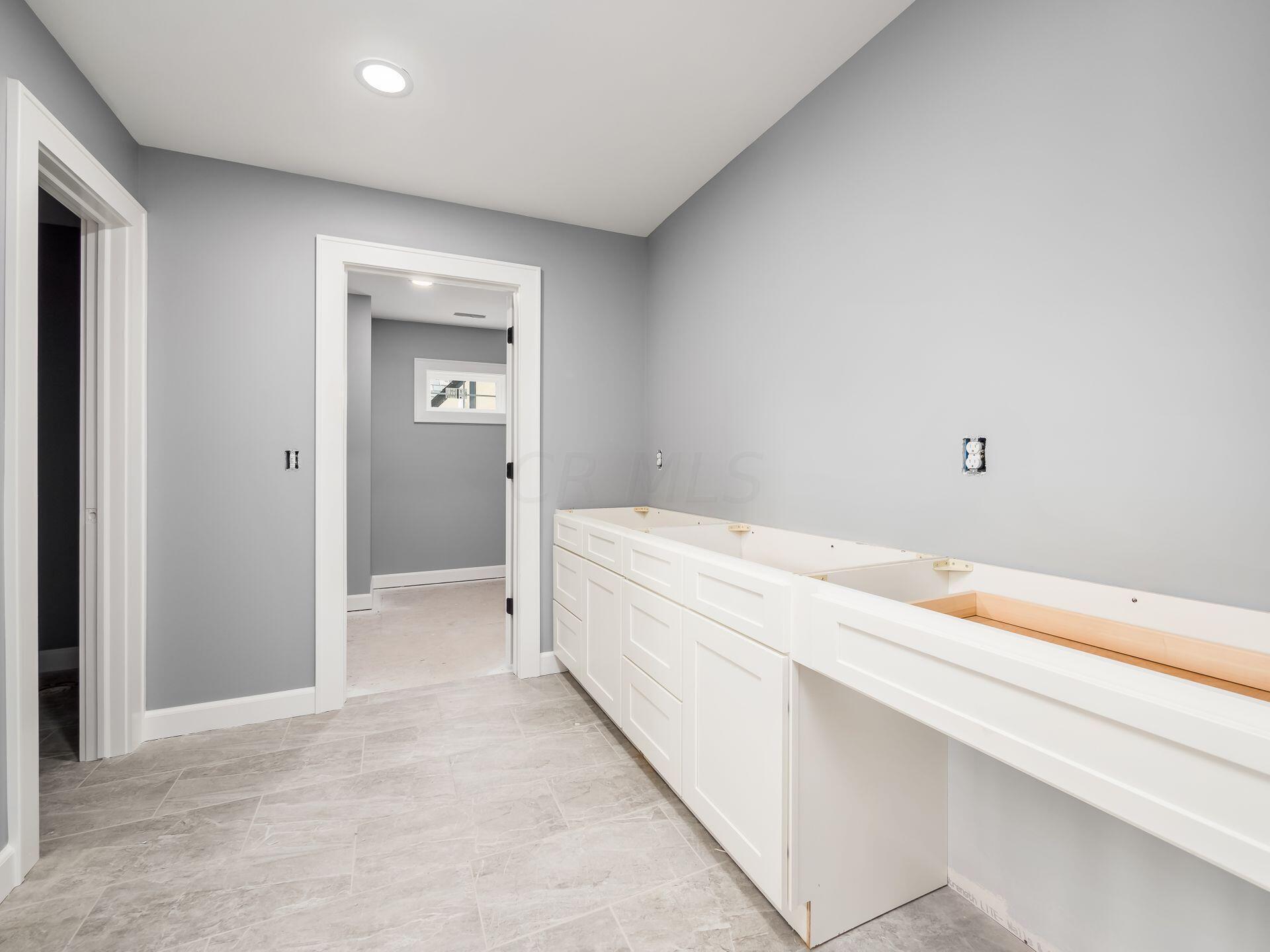 149 South Kellner Road Columbus, OH 43209 - Photo 30 of 62 Primary Bathroom