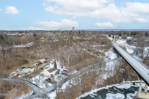 $40,000 | 691 Delaware Avenue, Albany, NY 12209