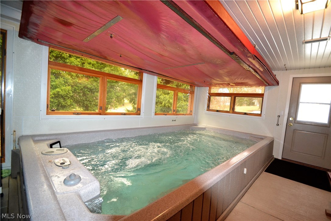 2737 Glenmont Road Northwest Canton, OH 44708 - Photo 22 of 33 Fabulous enclosed resistance exercise pool