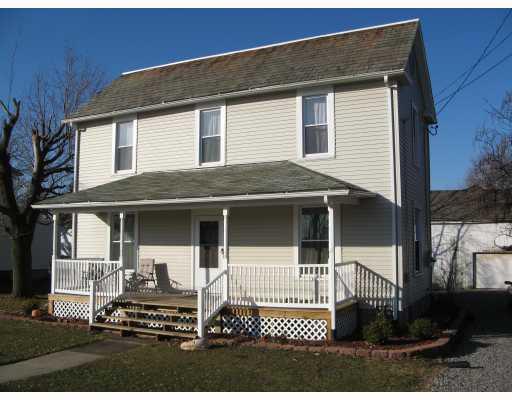 4177 Edinburg Road New Castle, PA 16102 - Photo 1 of 10 Exterior Front.