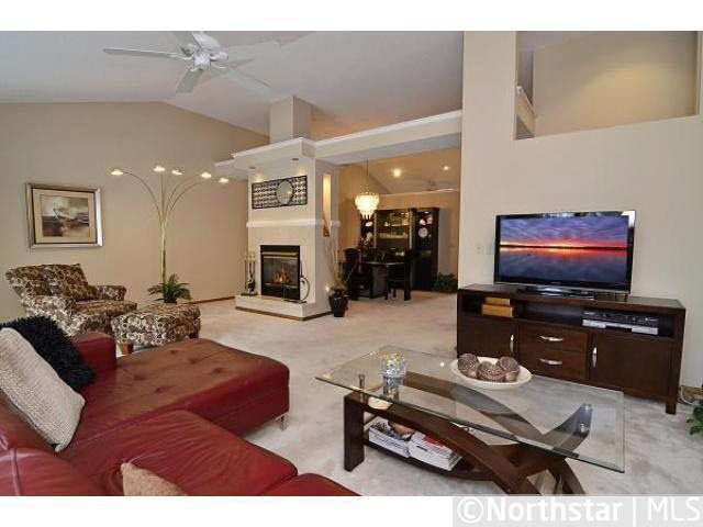 8423 Rice Lake Road Maple Grove, MN 55369 - Photo 6 of 18 Gallery Image 6