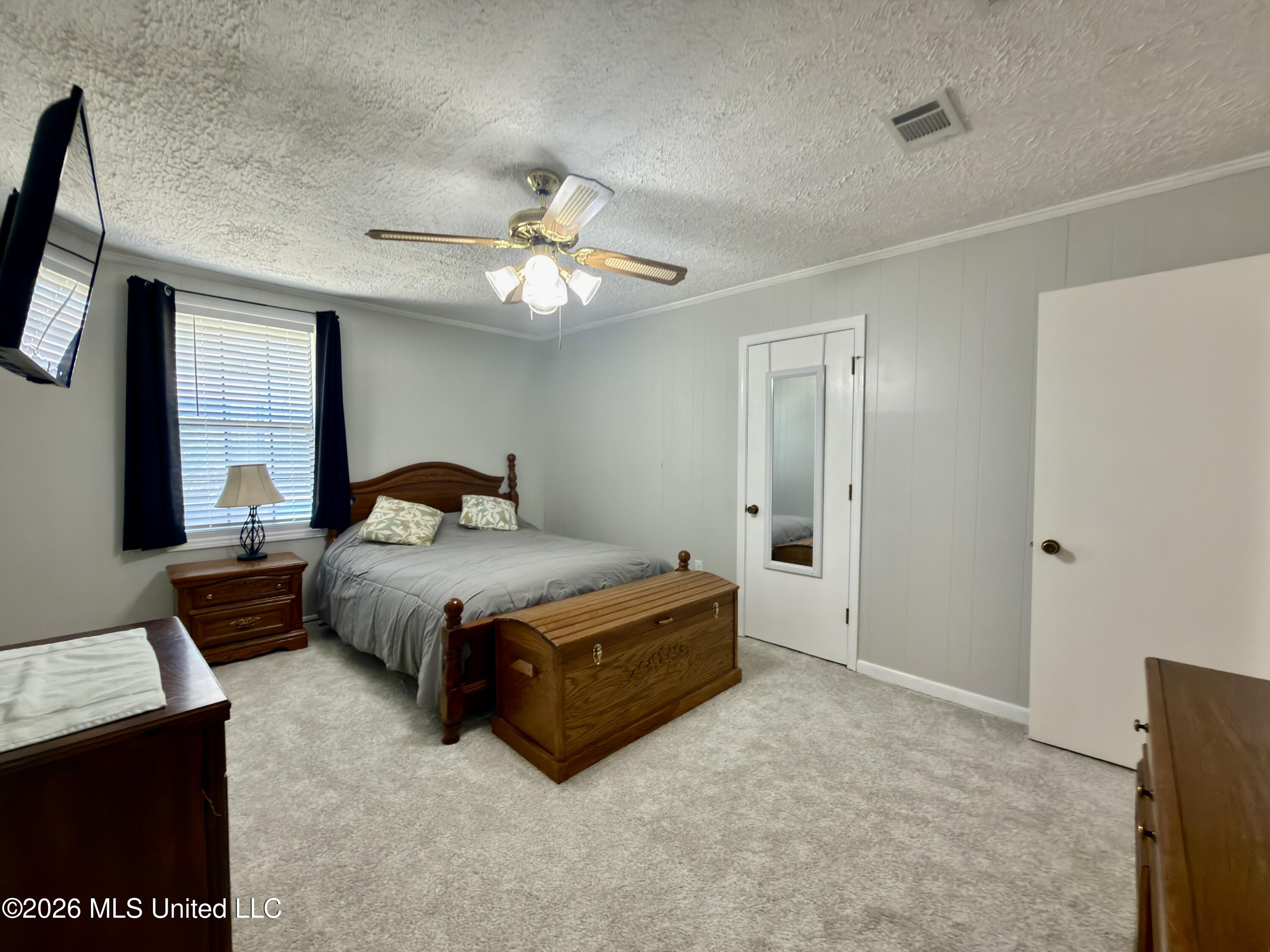406 Wayne Street Clinton, MS 39056 - Photo 11 of 35 Guestroom