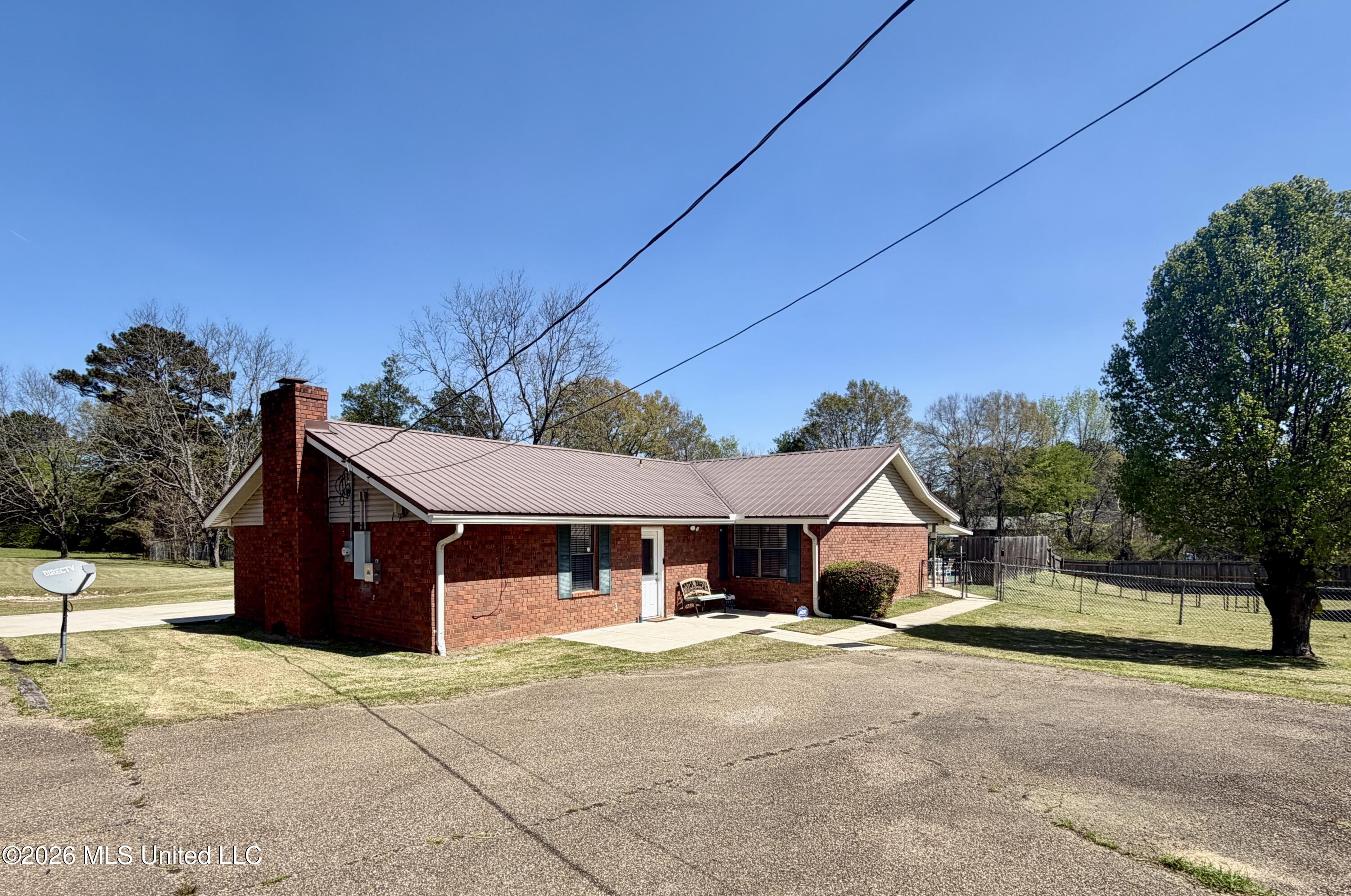406 Wayne Street Clinton, MS 39056 - Photo 2 of 35 wayne2