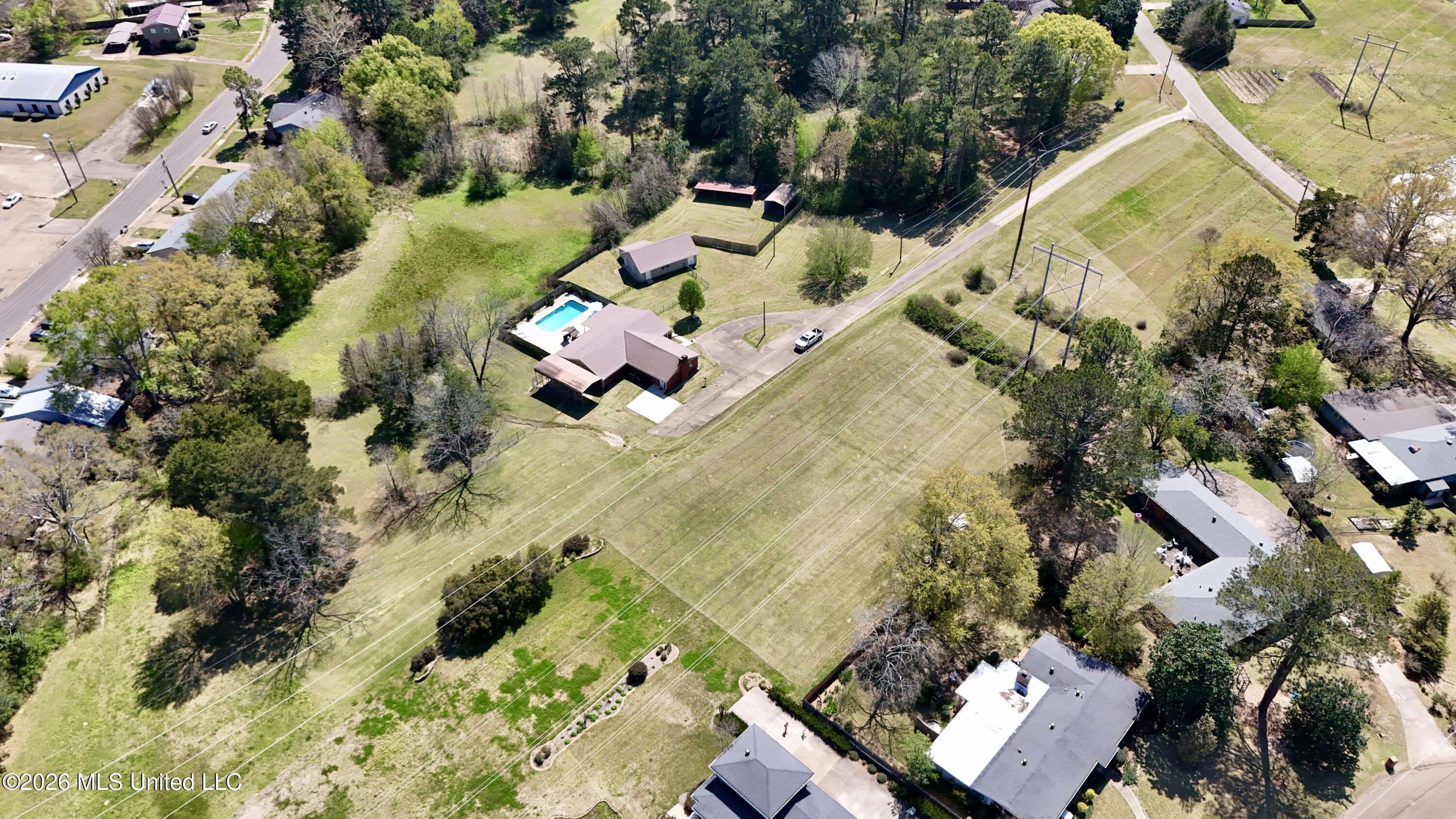 406 Wayne Street Clinton, MS 39056 - Photo 4 of 31 wayneaerial4