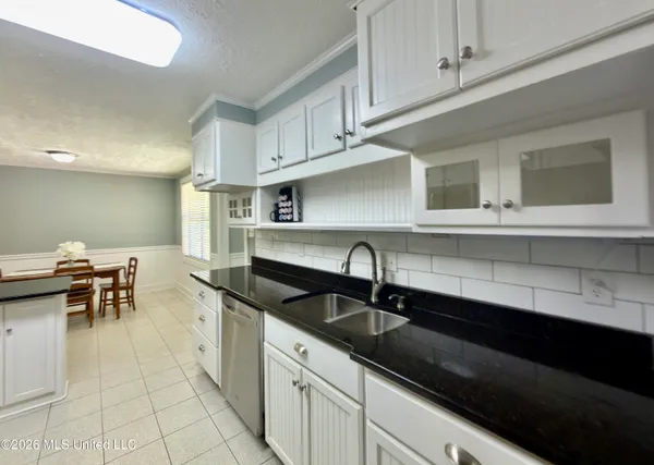 $324,000 | 406 Wayne Street, Clinton, MS 39056