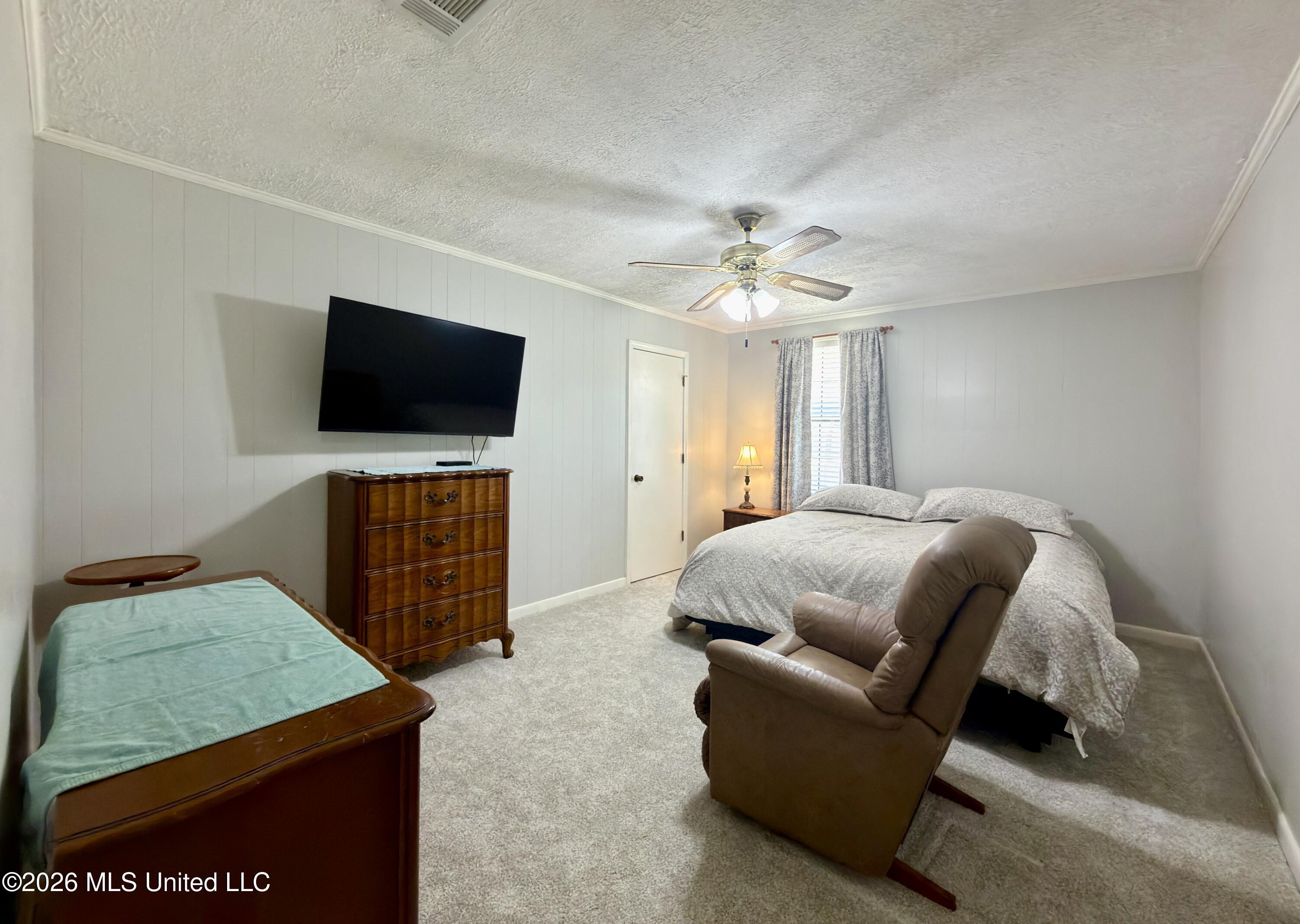 406 Wayne Street Clinton, MS 39056 - Photo 10 of 35 Guest bedroom