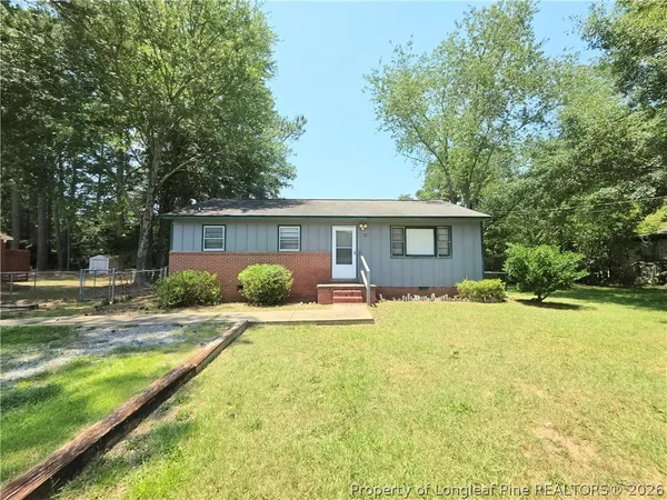 $1,150 | 868 71st School Road, Fayetteville, NC 28314