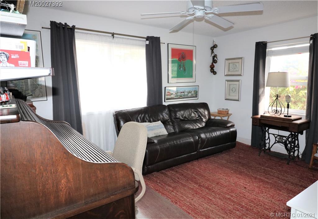 5715 Southeast Miles Grant Road Stuart, FL 34997 - Photo 9 of 24 Gallery Image 9