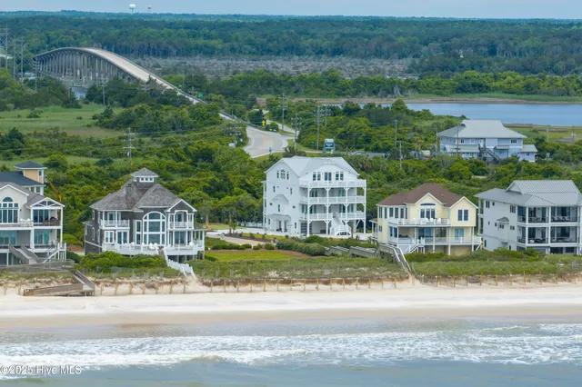 $2,896,400 | 145 Ocean View Lane, North Topsail Beach, NC 28460