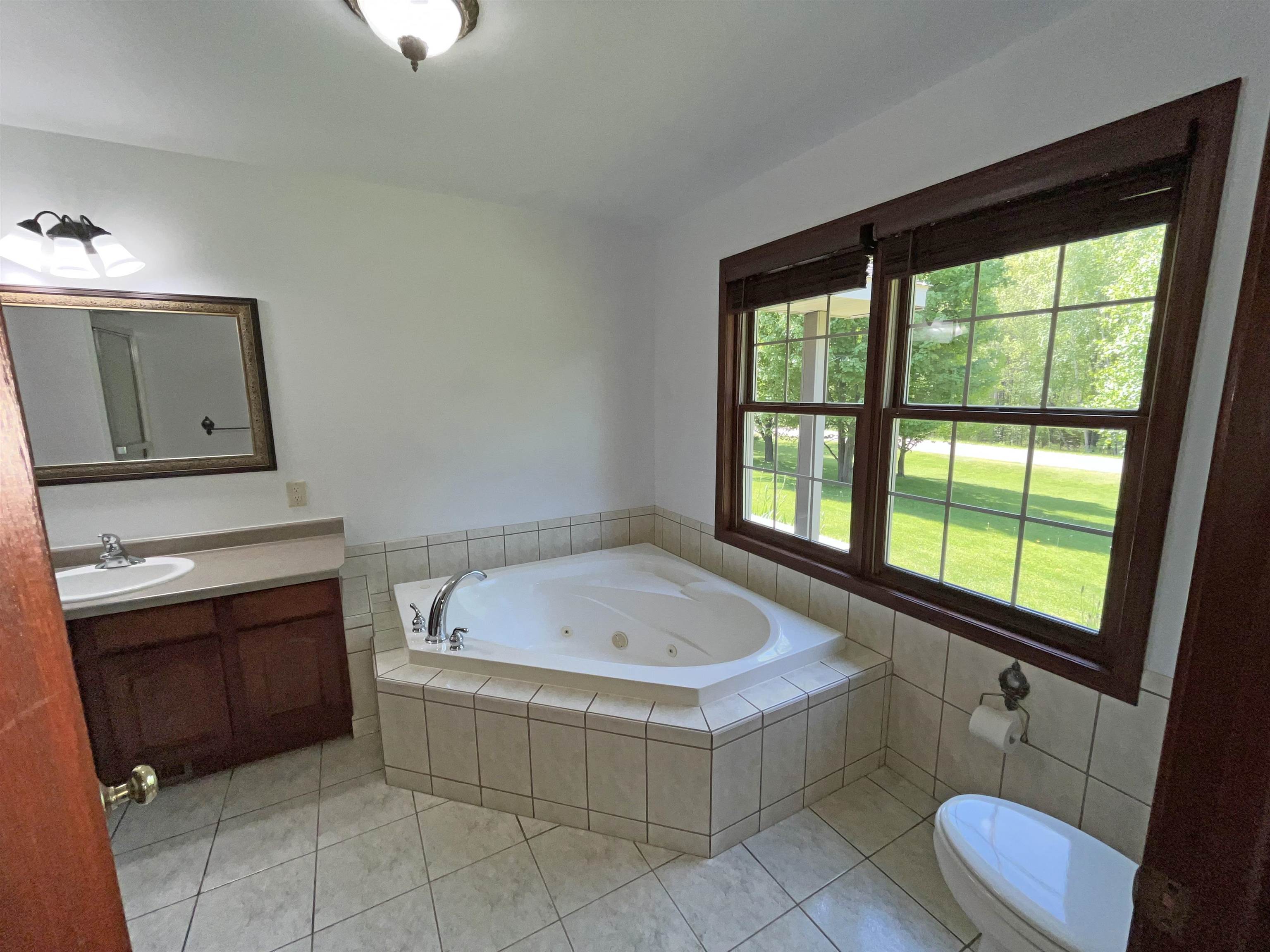 154786 Skyhill Road Wausau, WI 54403 - Photo 16 of 44