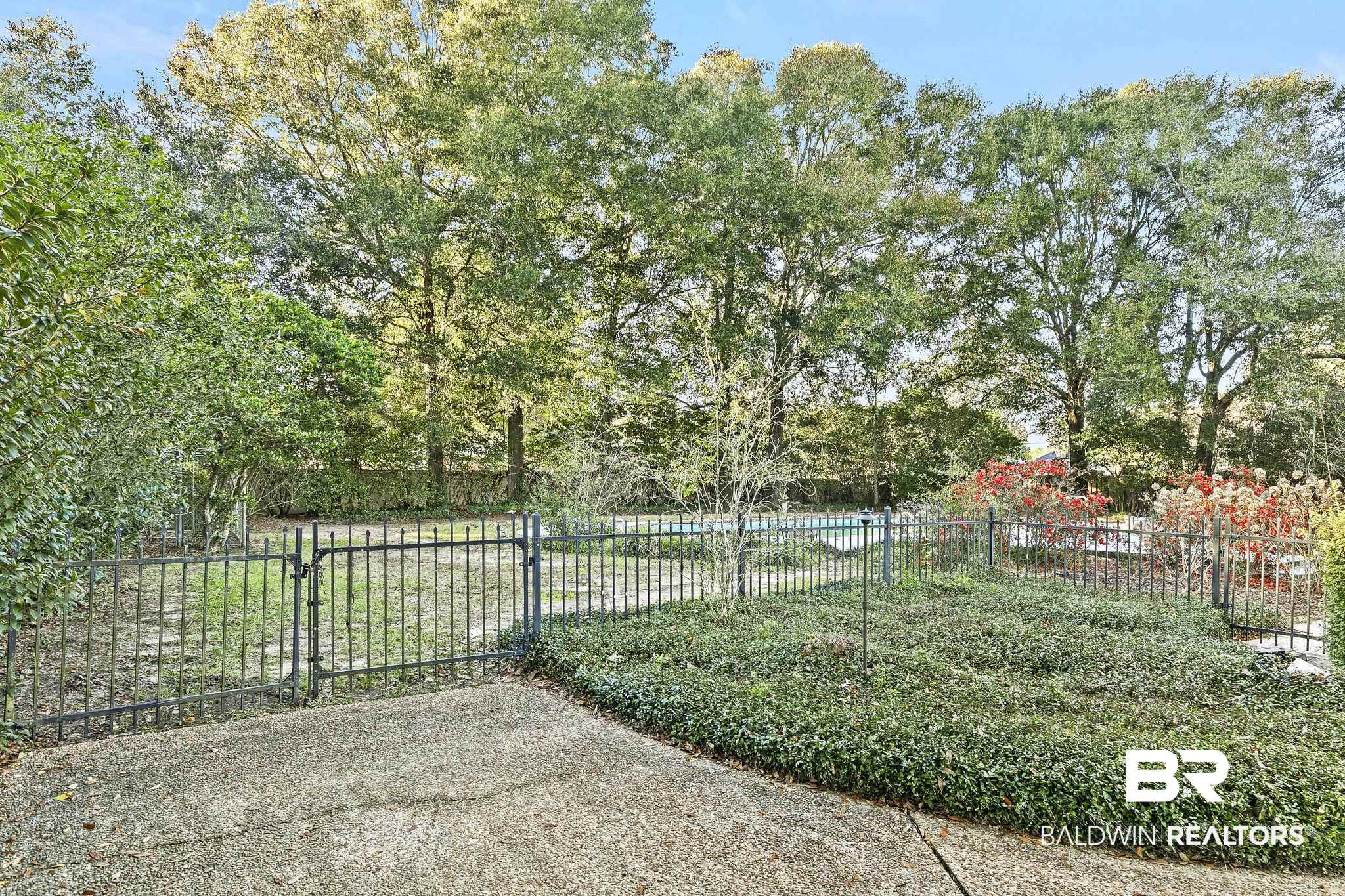 2100 Stonebrook Drive West Mobile, AL 36695 - Photo 44 of 60 View of patio