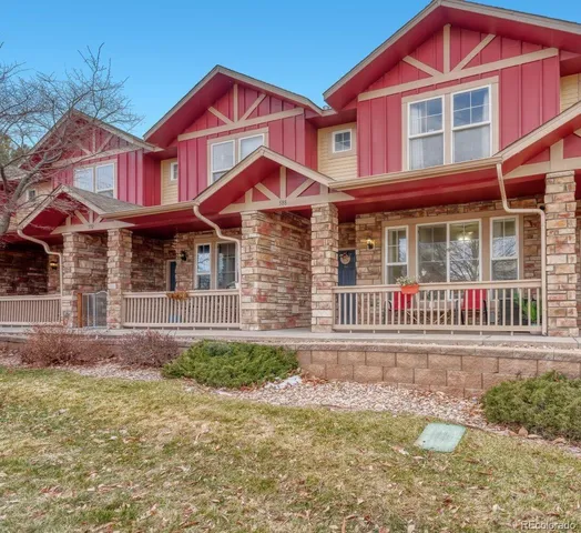 $388,500 | 588 South Mobile Place, Aurora, CO 80017