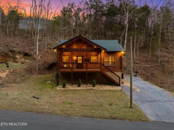 $465,000 | 1636 Eagle Springs Road, Sevierville, TN 37876