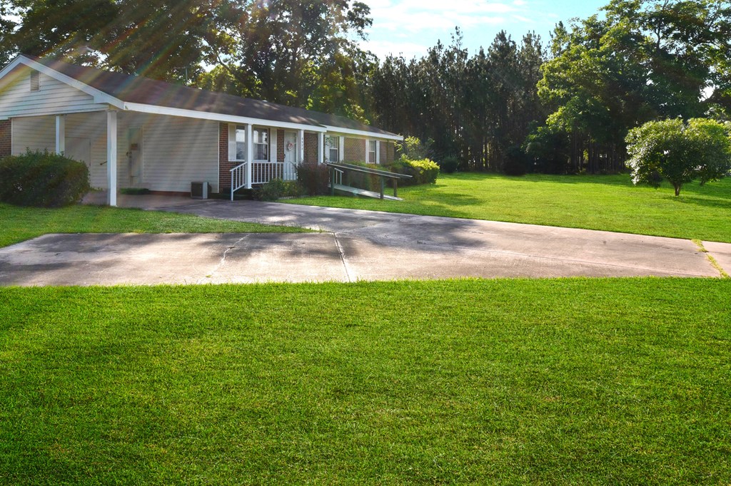 1571 Jr Hendrix Road Hartford, AL 36344 - Photo 2 of 24