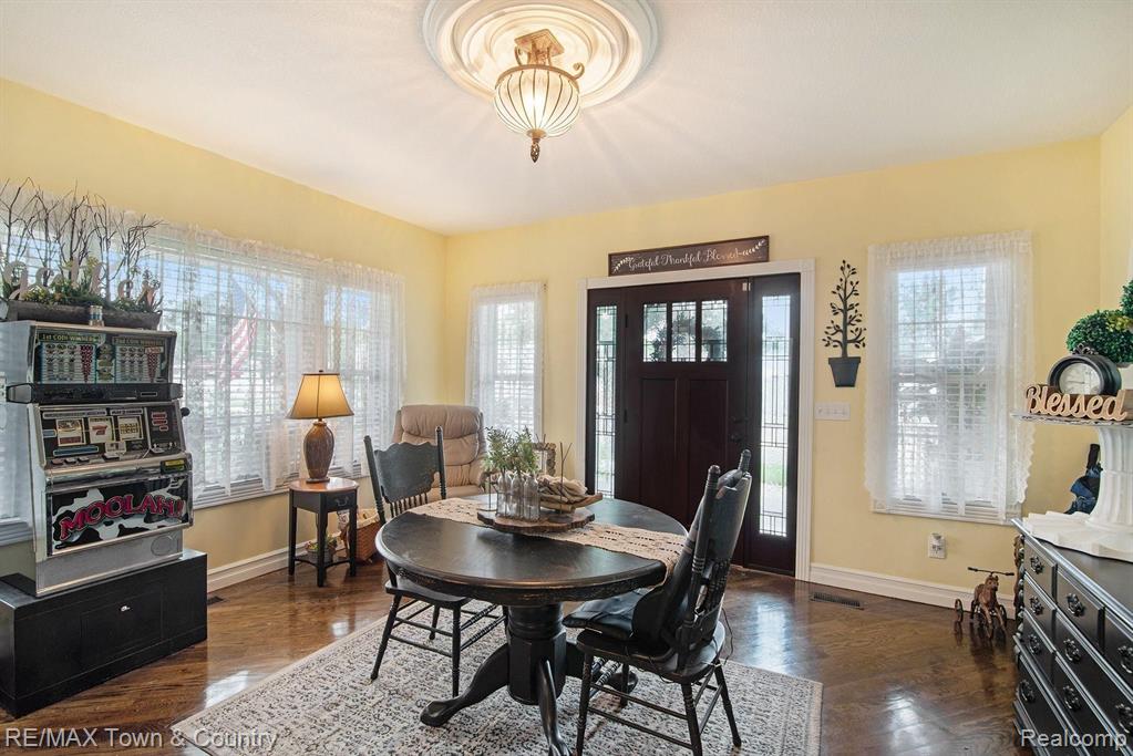 415 West Main Street Flushing, MI 48433 - Photo 8 of 37