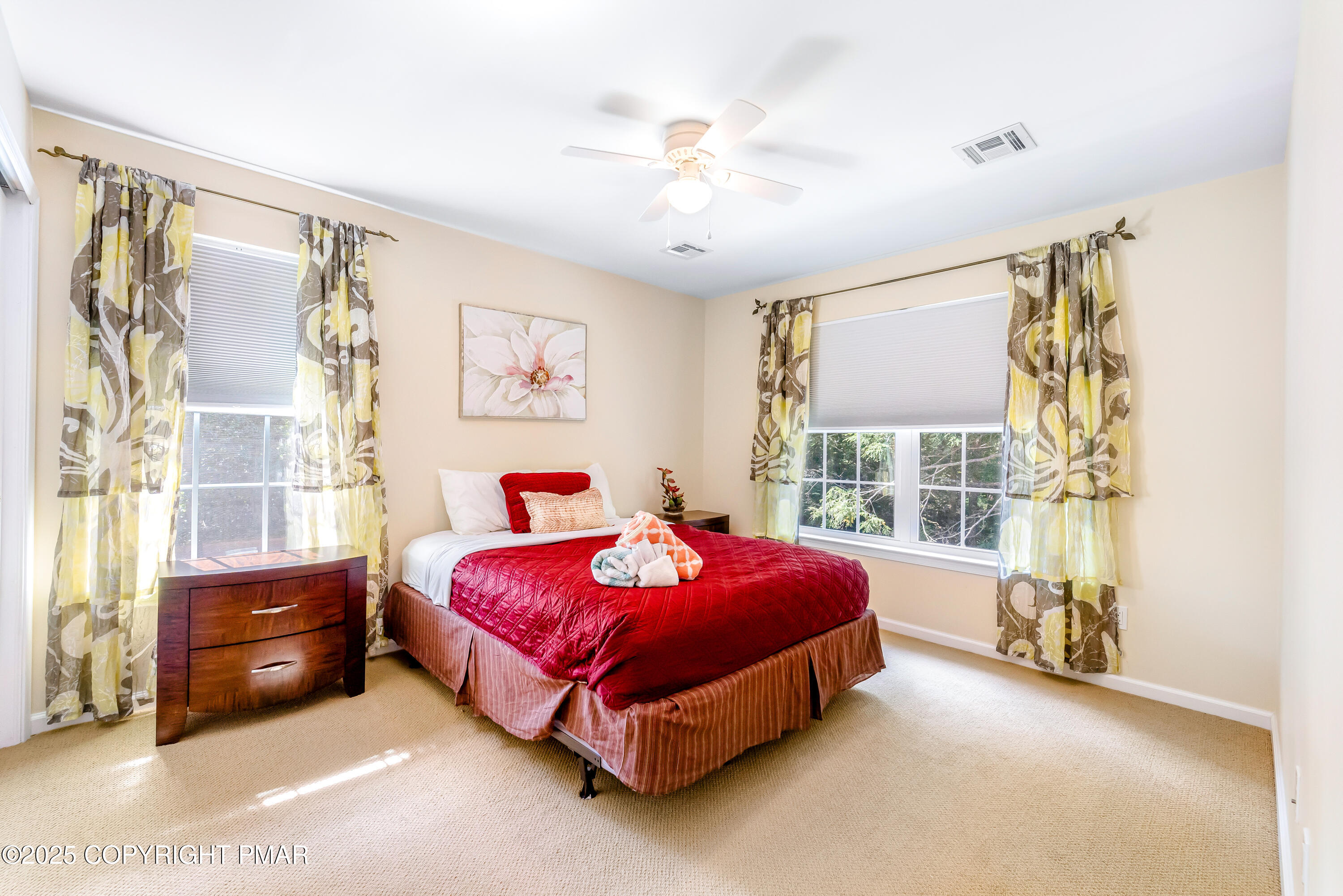 215 Hermit Thrush Road Pocono Pines, PA 18350 - Photo 27 of 40 215HermitThrushRd-21