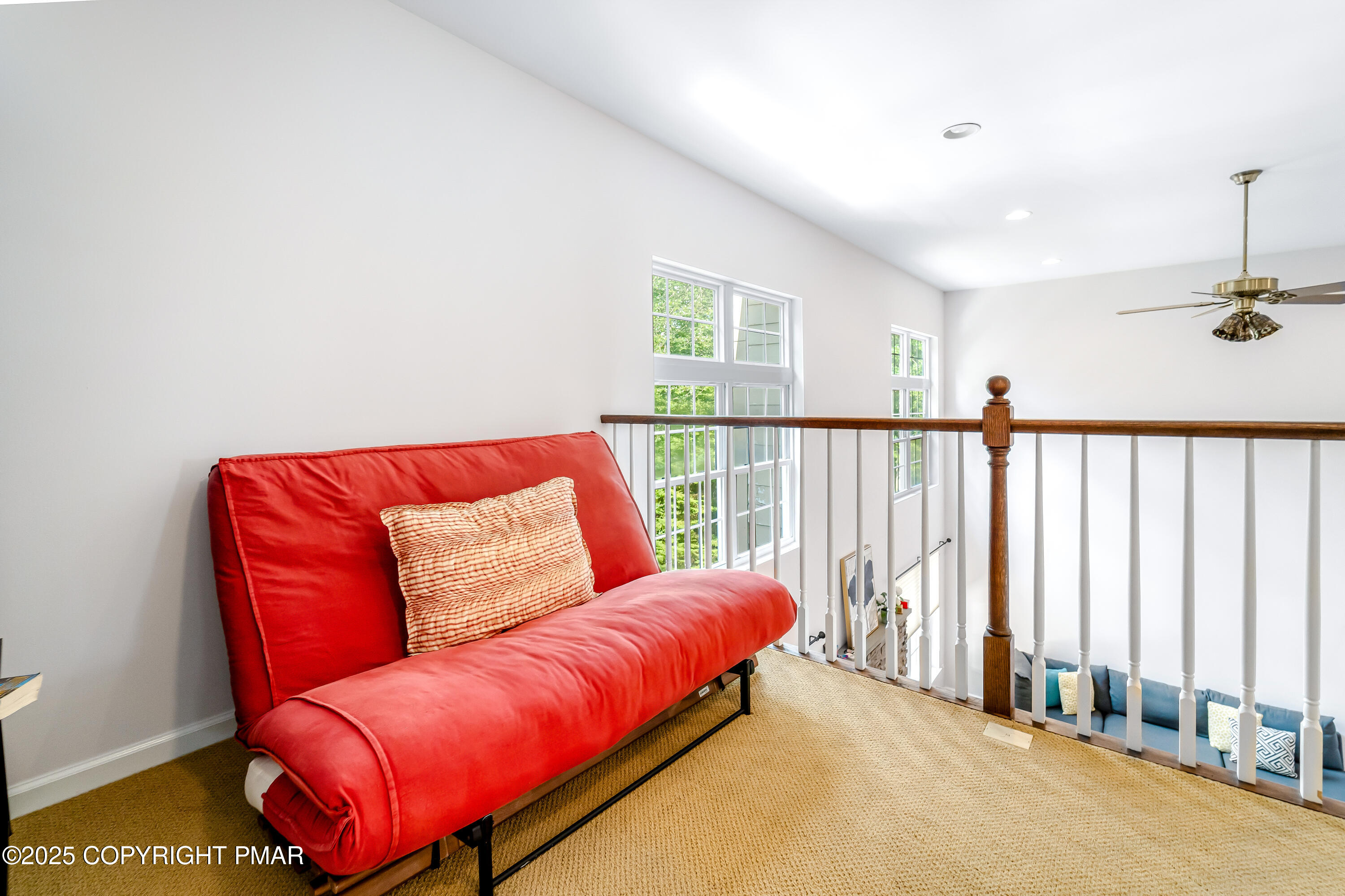 215 Hermit Thrush Road Pocono Pines, PA 18350 - Photo 28 of 40 215HermitThrushRd-22