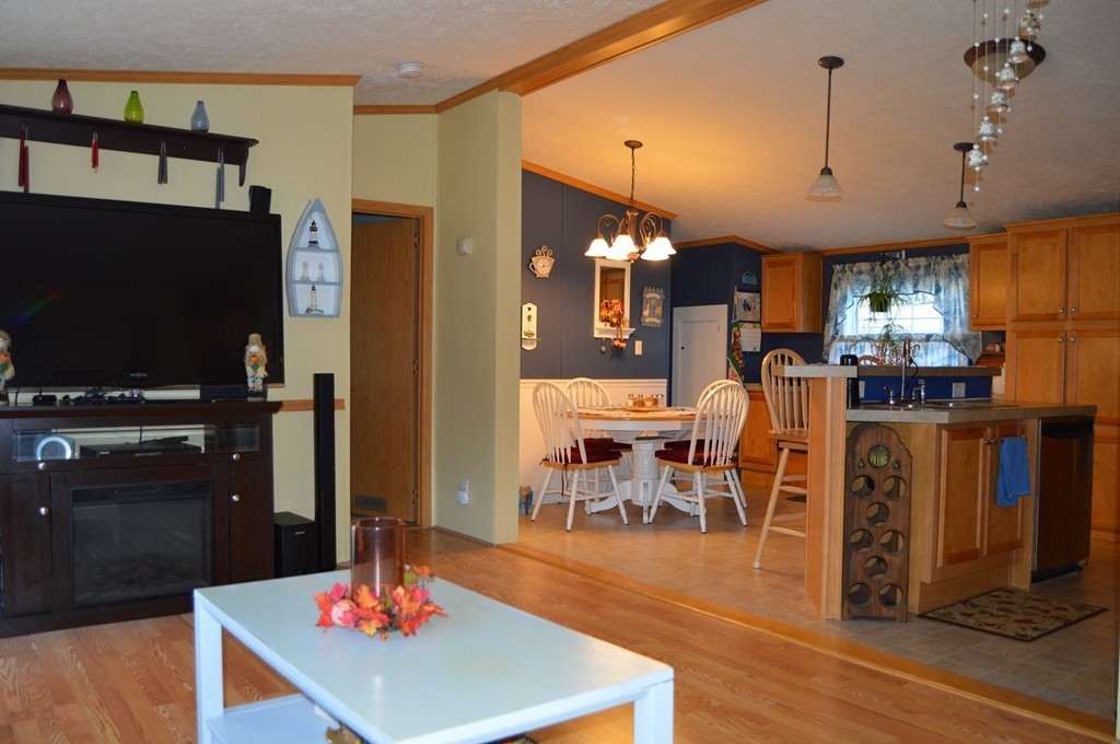 32 David Road Carver, MA 02330 - Photo 6 of 19 Gallery Image 6