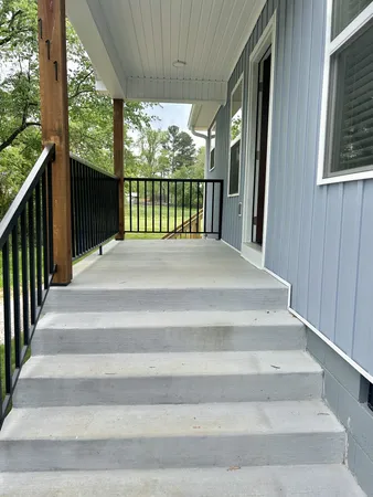 $399,900 | 113 West Coffee Street, Manchester, TN 37355