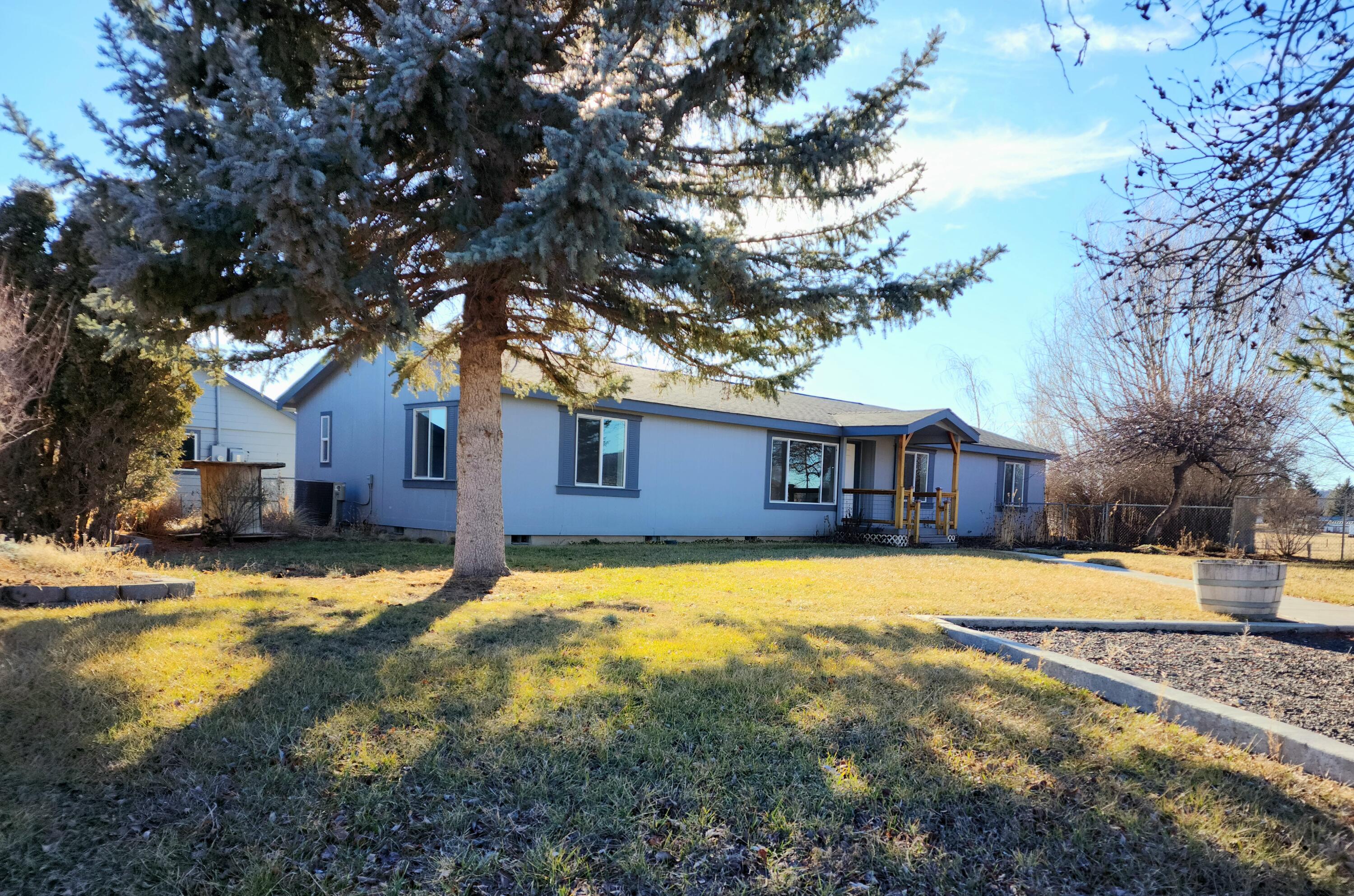 6875 North Puckett Road Prineville, OR 97754 - Photo 1 of 24 20230209_144753