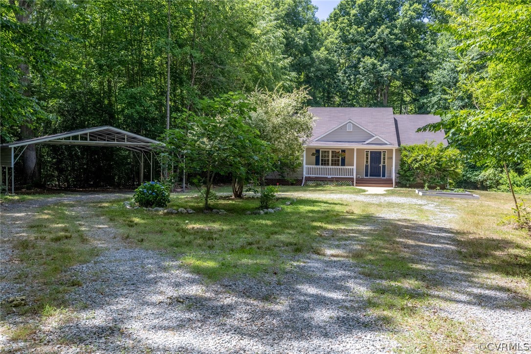 2498 Three Bridge Road Powhatan, VA 23139 - Photo 25 of 35 Gallery Image 25