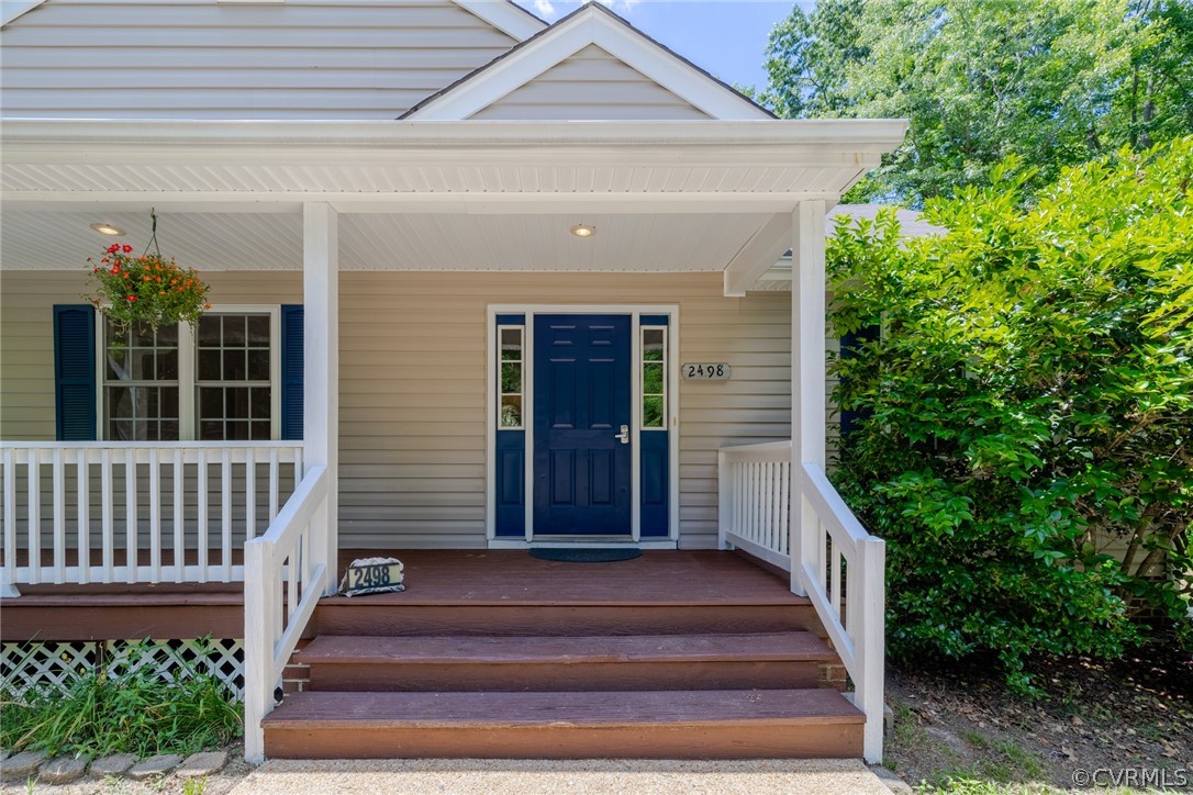 2498 Three Bridge Road Powhatan, VA 23139 - Photo 3 of 35 Gallery Image 3