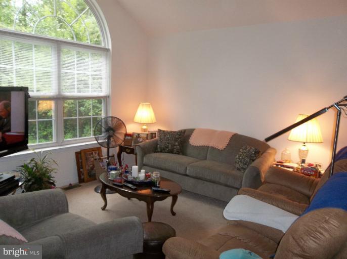 1560 Hallowing Point Road Prince Frederick, MD 20678 - Photo 4 of 13 Living Room